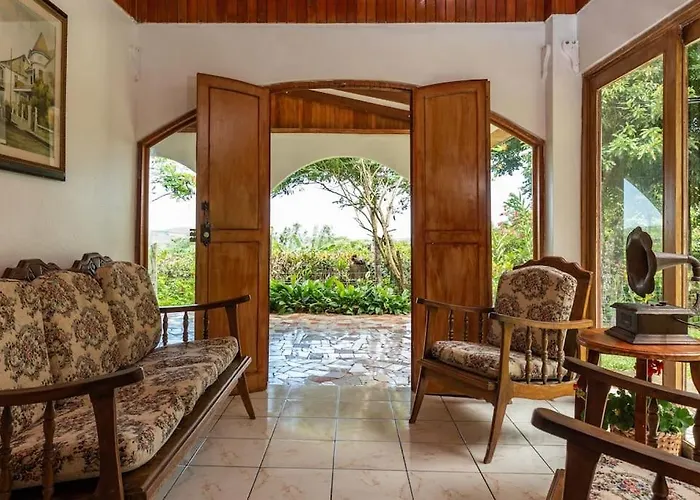 Gateway To Paradise Holiday home