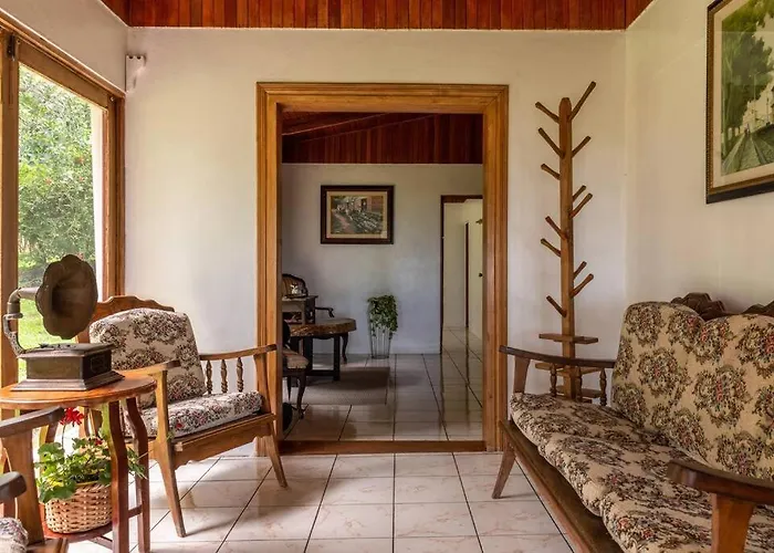 Gateway To Paradise Holiday home *