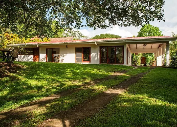 Gateway To Paradise Holiday home Tilaran